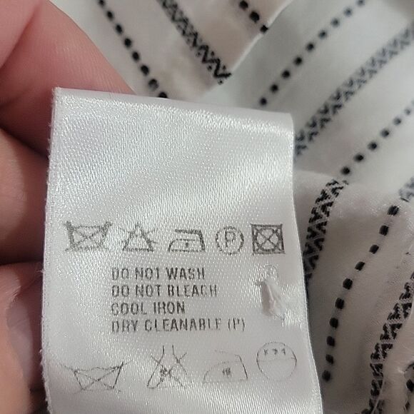 Escada striped button down blouse.  Size 38 - Picture 6 of 6